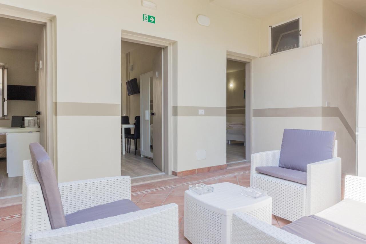 Center Rooms П'яченца Екстер'єр фото